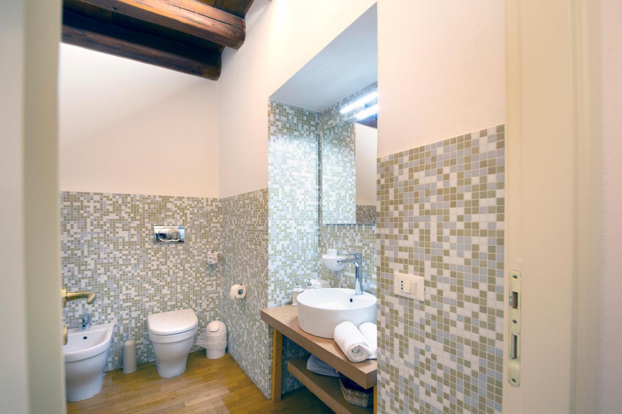 Suite Martini Al Castello Кальяри Номер фото